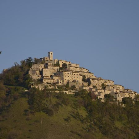 Вилла Casaletto Santo Spirito Labro Экстерьер фото