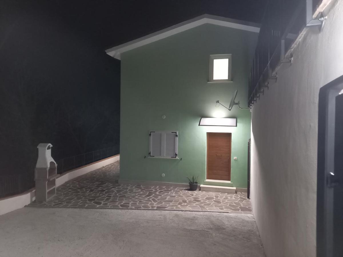 Вилла Casaletto Santo Spirito Labro Экстерьер фото