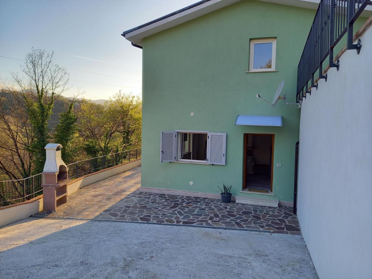 Вилла Casaletto Santo Spirito Labro Экстерьер фото