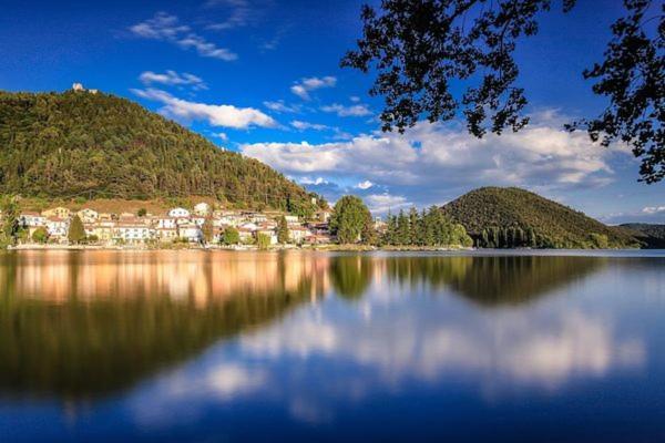 Вилла Casaletto Santo Spirito Labro Экстерьер фото